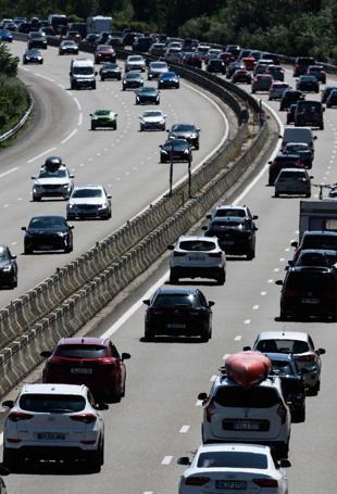 Hybrid cars top choice for consumers in Europe in 2025: data