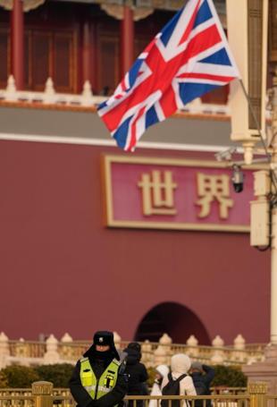 Trump-era trade stress leads Western powers to China