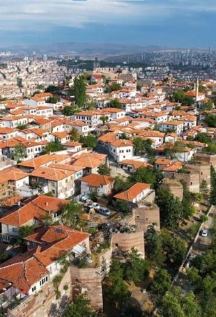 Capital Ankara leads in housing price surge last year