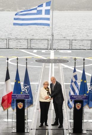 Greece, France working to renew defense pact