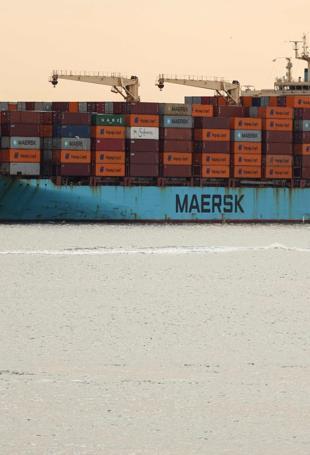 Maersk says to cut 1,000 jobs as 2025 sales down 2.8 pct