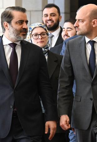 France tells Syria anti-ISIL fight is its absolute priority