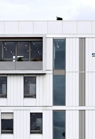 Stellantis takes massive hit for overestimation of electric shift