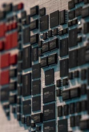 Taiwan says impossible to move 40 percent chip capacity to US