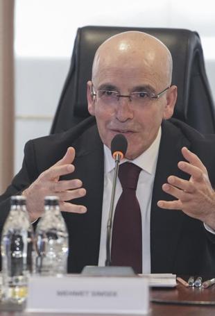 Türkiye maintains resilience despite rising uncertainties in global economy: Şimşek