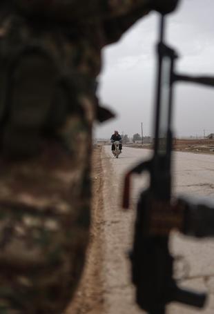 Syrian army begins withdrawal from Hasakah outskirts