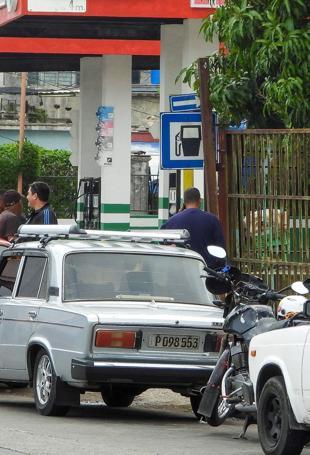 Russia to supply Cuba with oil as humanitarian aid: Report