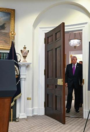 Trump dismantles legal basis for US climate rules