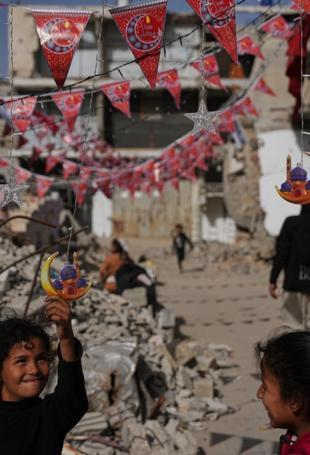 Gaza board to unveil $5 bln in reconstruction pledges at inaugural meeting