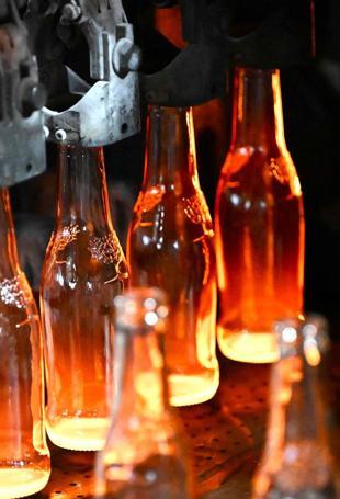 UK manufacturers struggle under sky-high energy bills