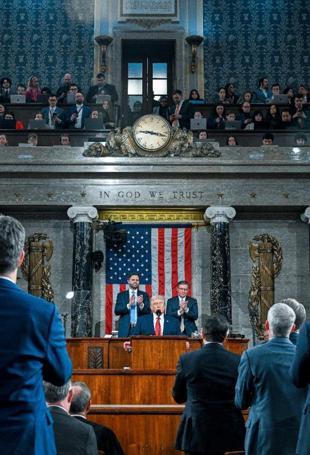 Trump tries to reset presidency in State of the Union speech