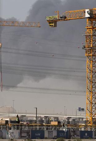 Israel, Iran unleash fresh attacks as Mideast on alert