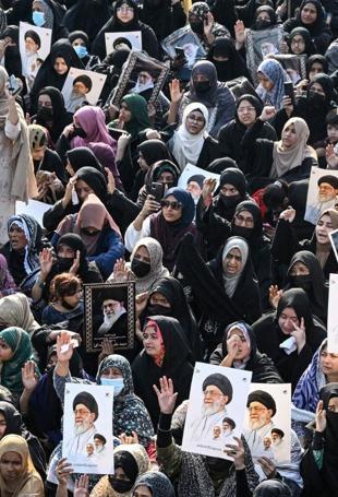 Iran prepares for post-Khamenei era amid relentless strikes