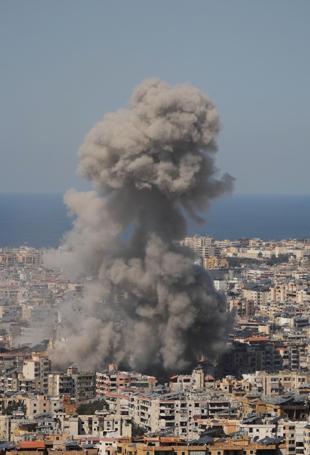 War death toll in Lebanon rises to 570