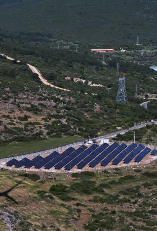 Türkiyes 120 GW solar, wind target tied to energy security