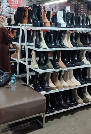 Shoes and clothing lead consumer complaints last year