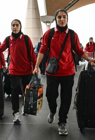 Iranian football team to depart Malaysia for Oman after asylum reversal