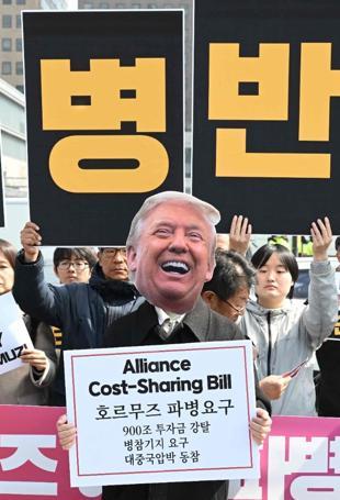 Countries hesitant to back Trump’s ‘Hormuz coalition’ bid