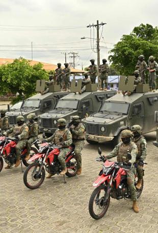 Ecuador launches two weeks of US-backed anti-drug ops