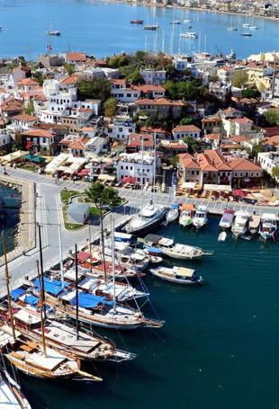 Tourism sector in ‘wait-and-see’ mode amid regional tensions