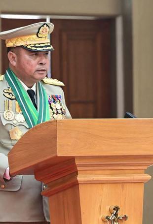 Myanmar paves way for junta chief to become president