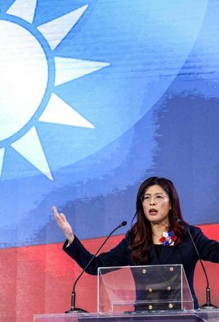 Taiwan opposition leader to make peace visit to China