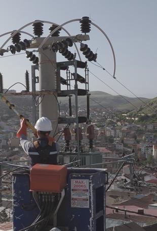 Electricity and natural gas prices hiked by 25 percent