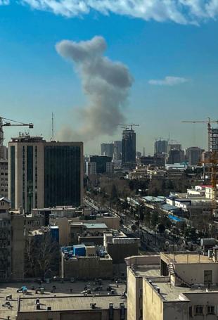 Strikes outside Tehran kill 18 people: Iranian media