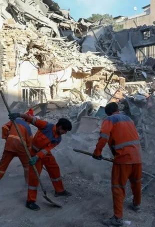 Iran hits Gulf states after agreeing fragile truce with US