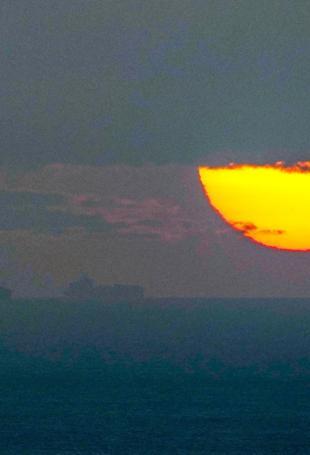 Strait of Hormuz traffic remains becalmed despite ceasefire