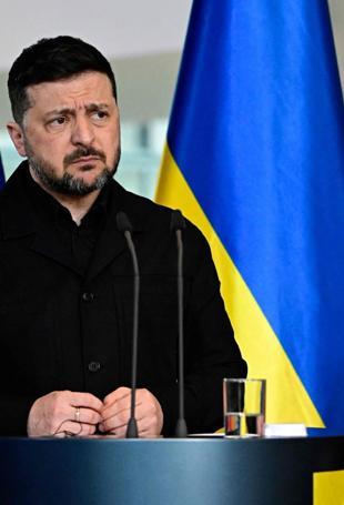 Zelensky says pipeline taking Russian oil to Hungary will reopen by end of April