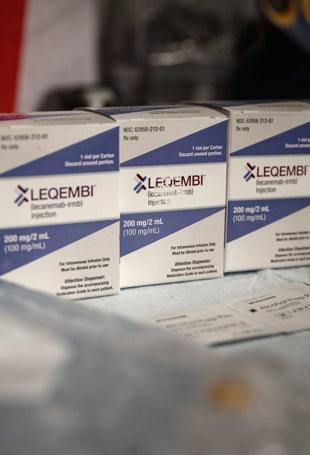 Much-hyped Alzheimers drugs do not help patients, review finds