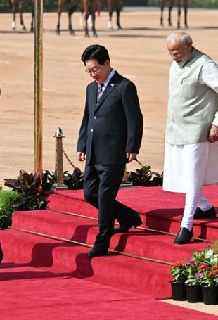South Koreas Lee in India for talks on shipping, AI