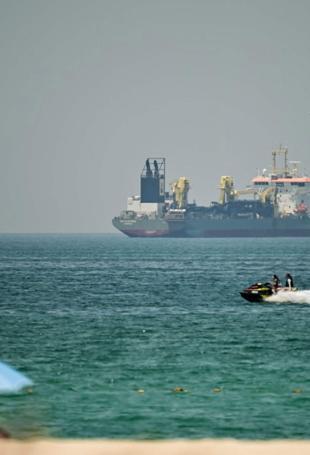 Oil, stocks mixed as traders weigh outlook after Trump extends truce