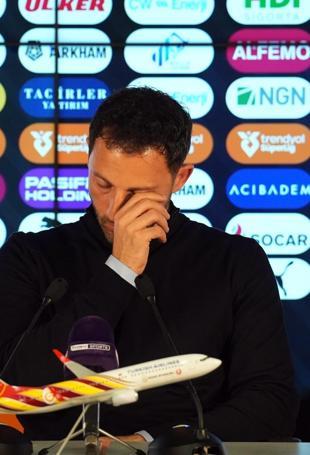 Fenerbahçe sacks coach Tedesco after derby loss