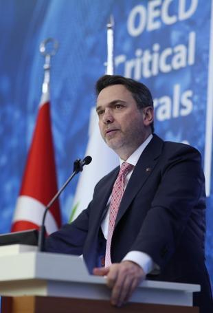 Türkiye to announce critical raw materials strategy: Minister