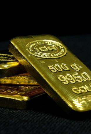 Gold loses lustre on Middle East war