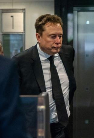 Dont loot a charity: Musk takes stand against OpenAI