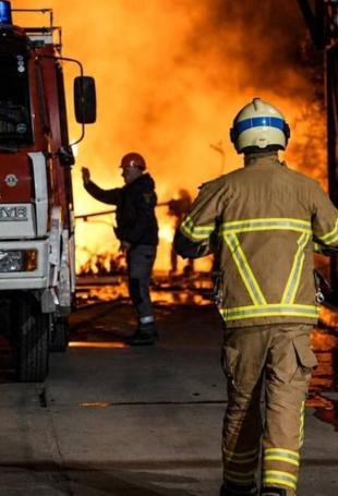Russia, Ukraine drones kill four, hit oil tankers