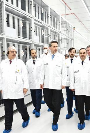 Türkiye working on a new energy architecture, says minister