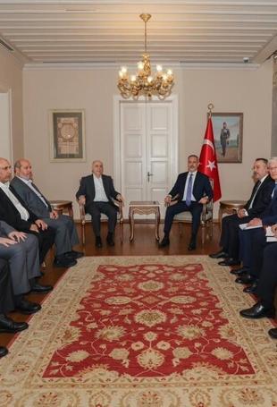 Fidan meets Hamas Shura Council chief in Ankara