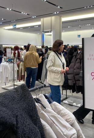 Retail trade sales increase 21 percent in March