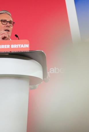 UK PM vows to put Britain at the heart of Europe