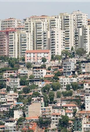 Commercial property prices unchanged in real terms in January-March