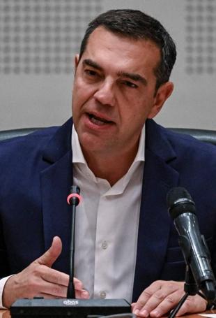 Greek ex-PM Tsipras sets date for new party comeback
