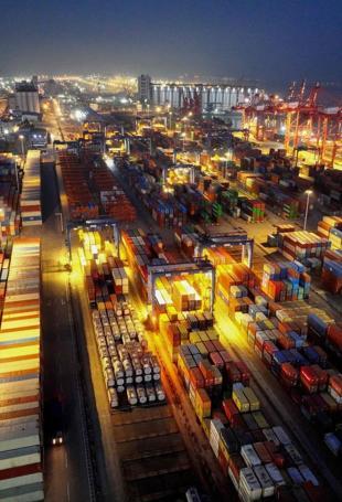 China to work with US on slashing tariffs