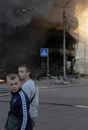 Russia kills 4 in massive Ukraine attack after vowing retaliation