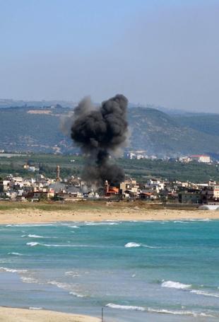 Israel steps up Lebanon strikes as Netanyahu escalates offensive