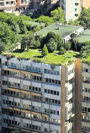 Energy-efficient buildings draw investor interest