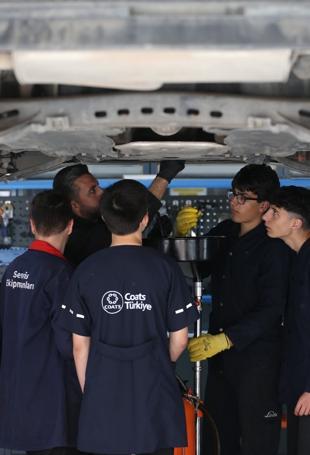 Chamber maps out plan to channel young people into workforce
